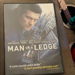 Man on a Ledge DVD